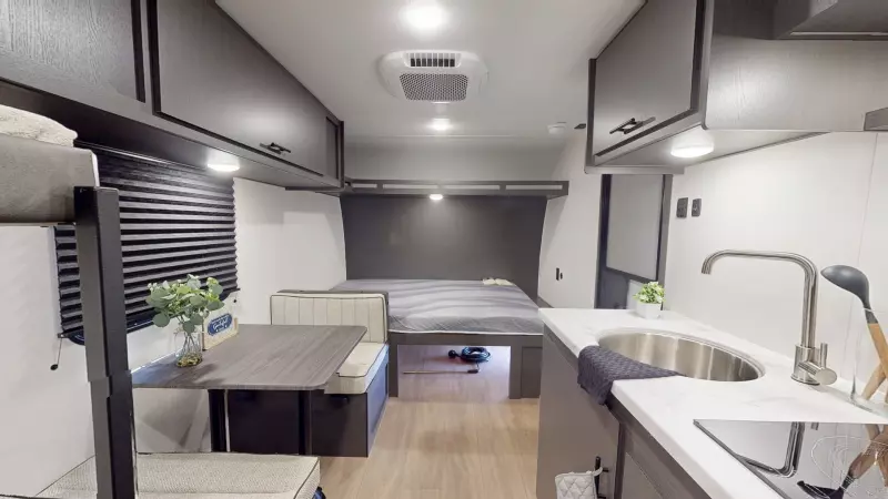 15BH Floorplan Main Room
