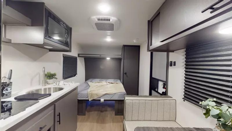 15RB Floorplan Main Room
